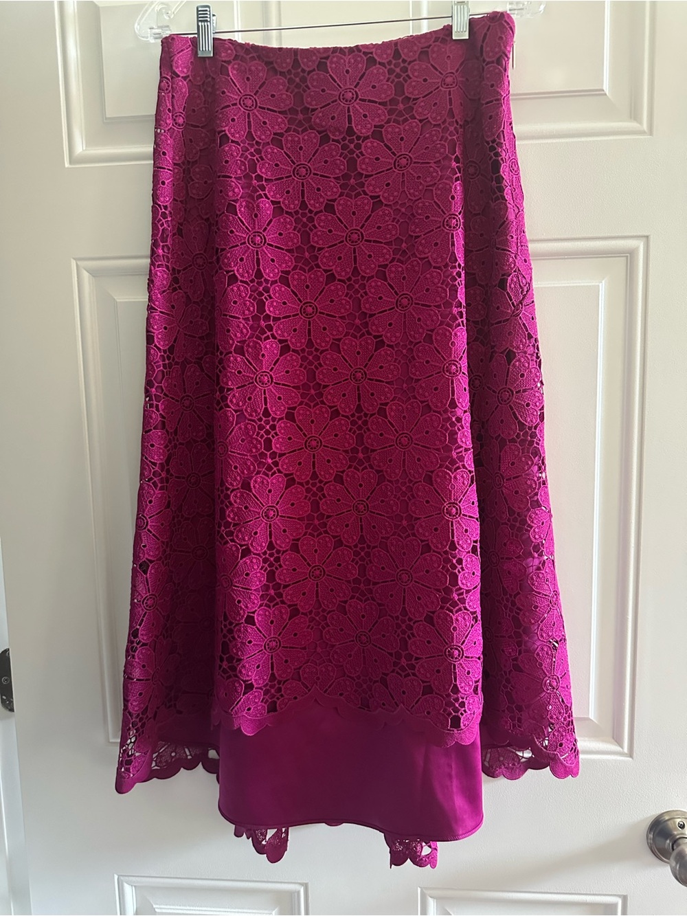 NWT KATE SPADE fuchsia Floral Lace A-Line Skirt/ fully lined/ high low cut